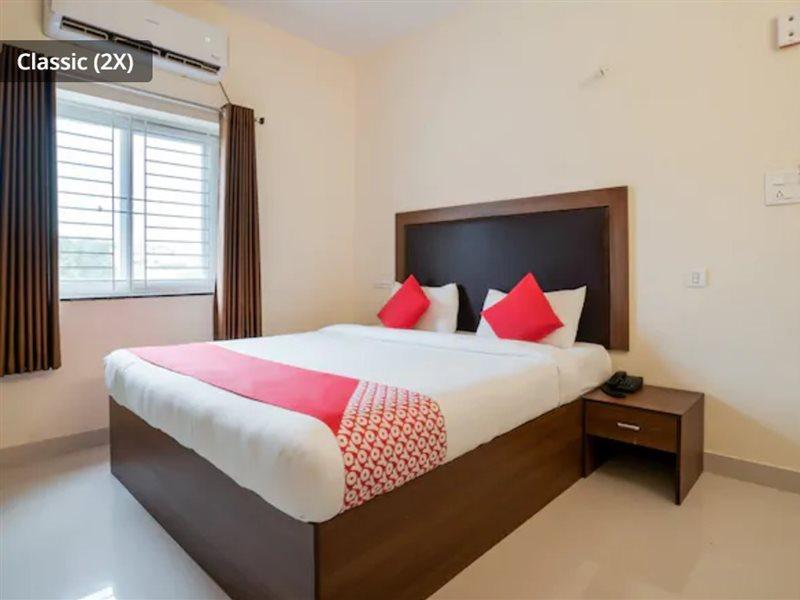 Hotel O Gokul Grand Near Sr Nagar Police Station Haidarábád Kültér fotó